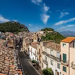 U Campanaru Pensjonat 3*